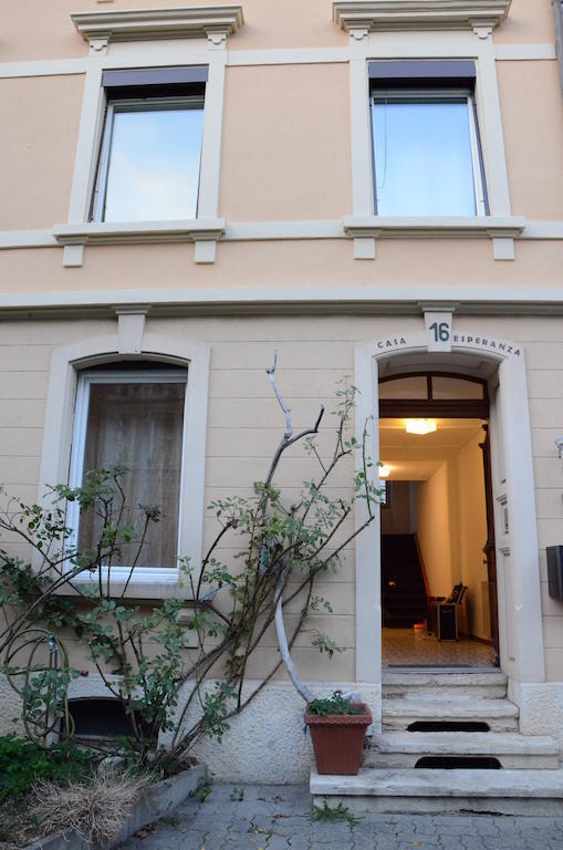 Guesthouse Casa Esperanza Basel Basileia Exterior foto